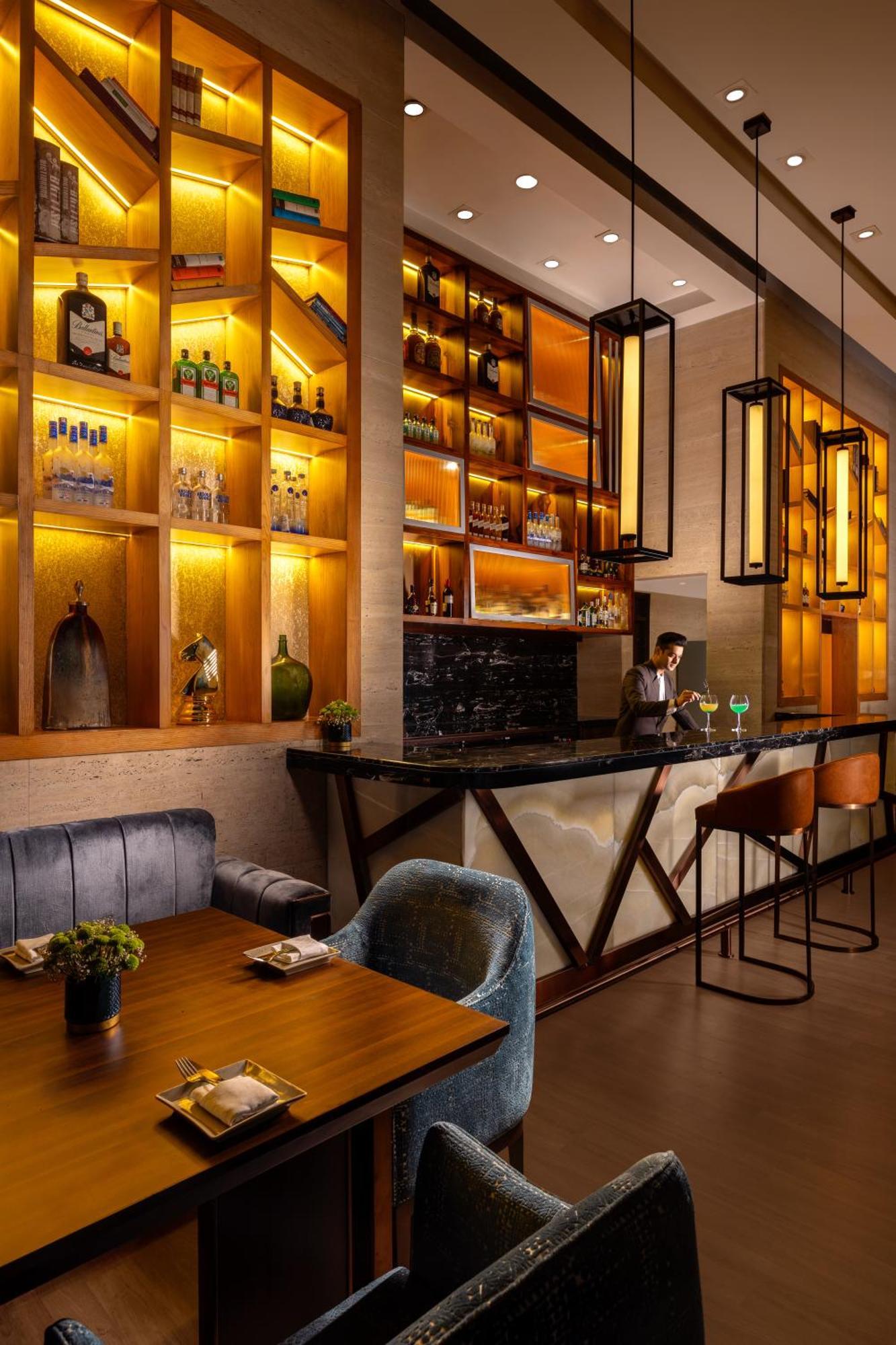 ホテル ジェイピー バサント コンチネンタル ニューデリー エクステリア 写真 The Bar