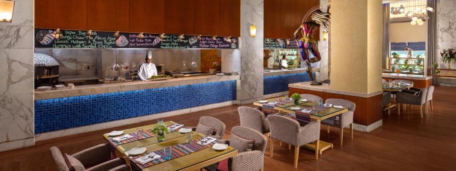 ホテル ジェイピー バサント コンチネンタル ニューデリー エクステリア 写真 The restaurant